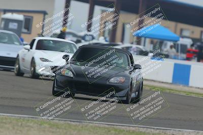 media/Dec-19-2025-Lucky Dog Racing (Fri) [[3b7b1b5fc8]]/Beginner/Session 2 Turn 1/